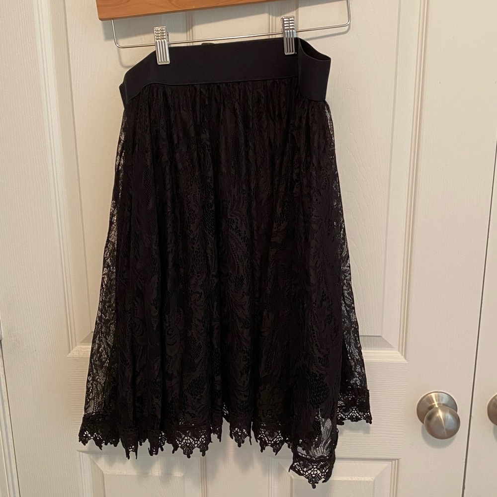 Torrid 00x Mini Skirt- Lace Black - Picture 8 of 8